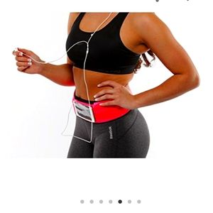 Jog pal cellphone holder